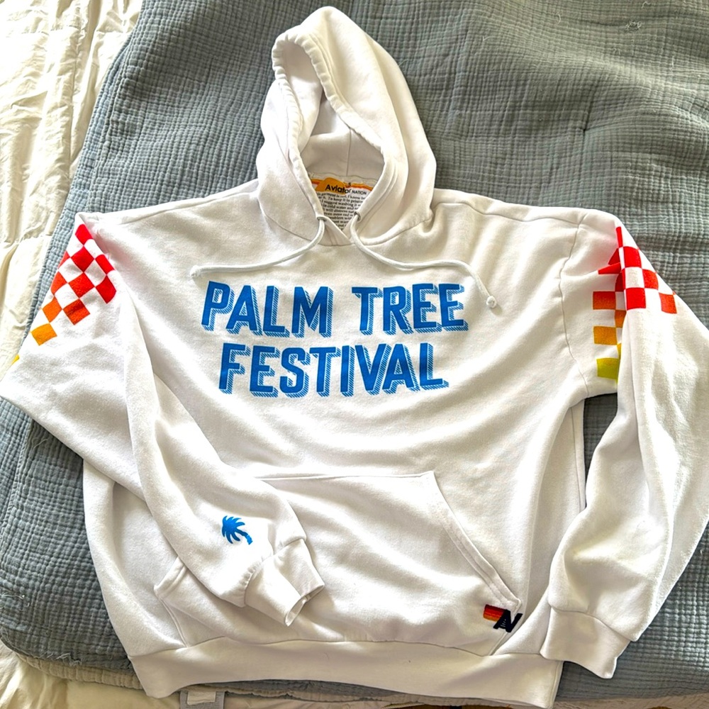 Aviator Nation size small palm tree festival, Aspen hoodie in white